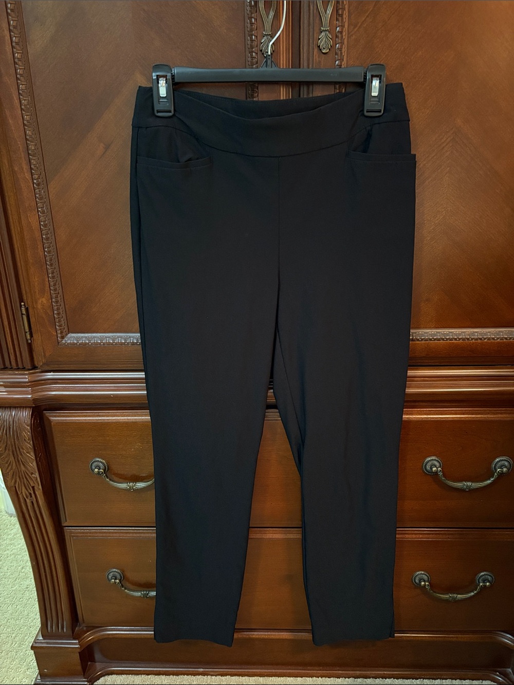 Chico's Black Slim Ponte Ankle Pants